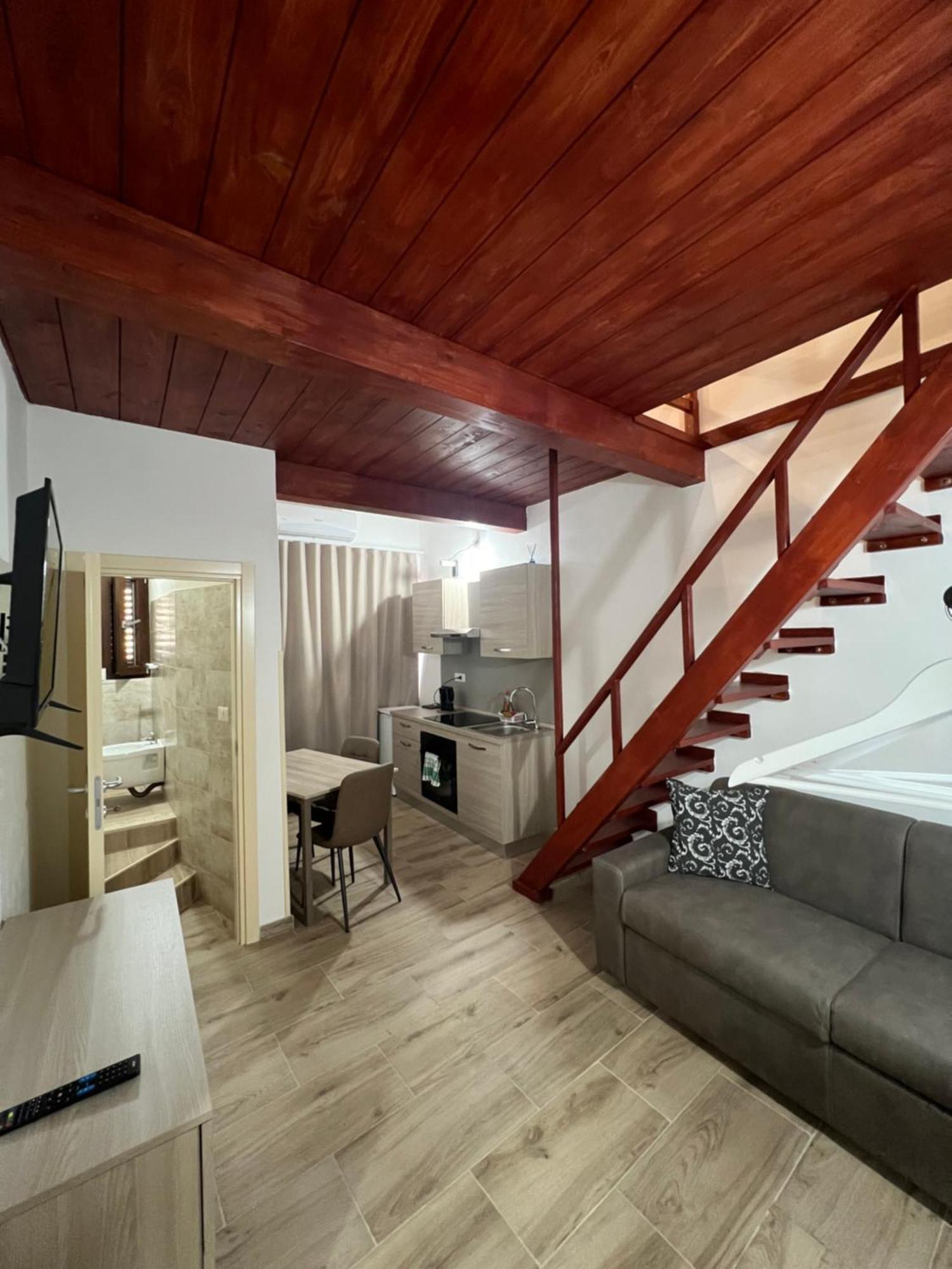 Station Rooms37 Sassari Buitenkant foto