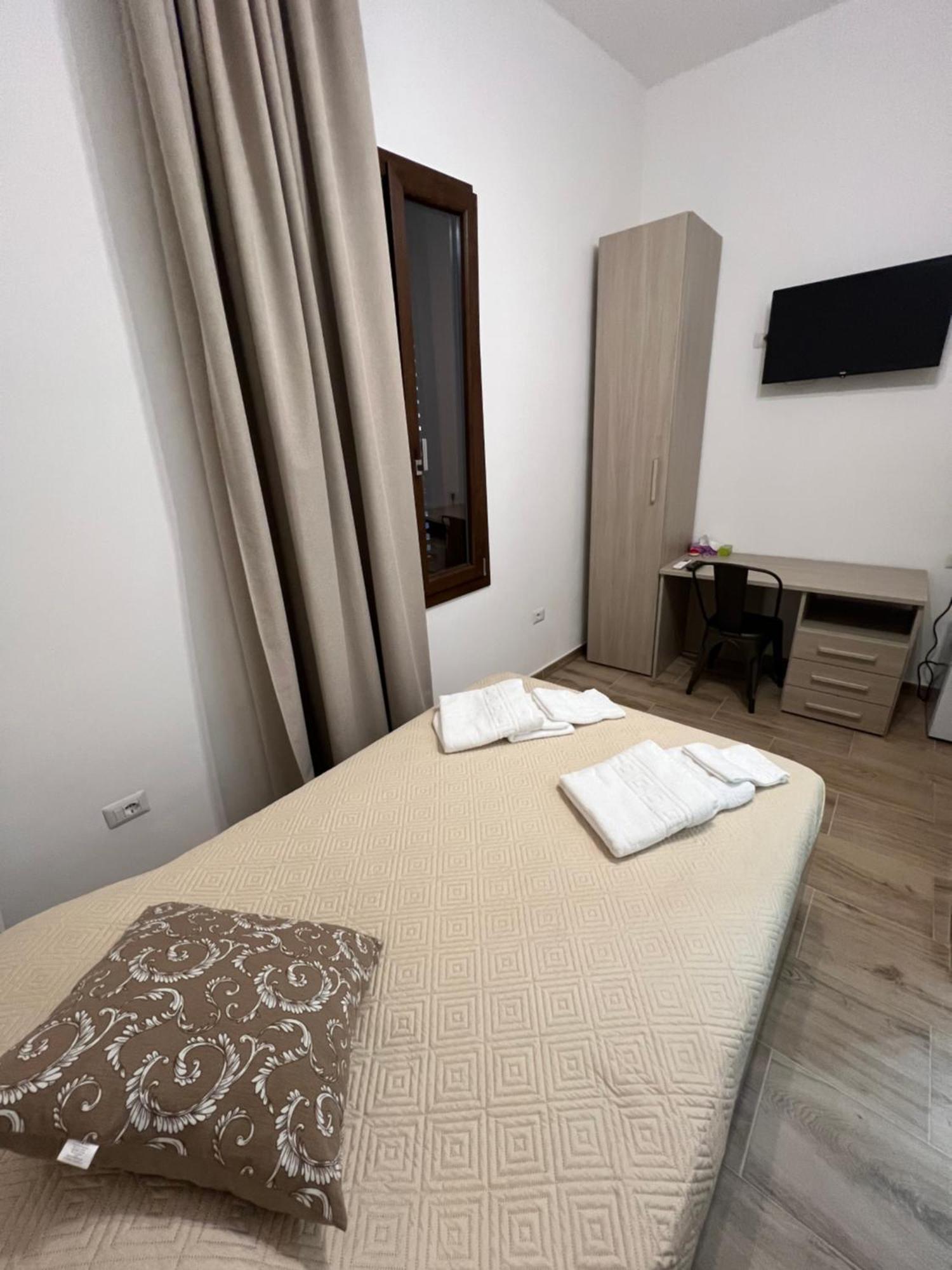 Station Rooms37 Sassari Buitenkant foto