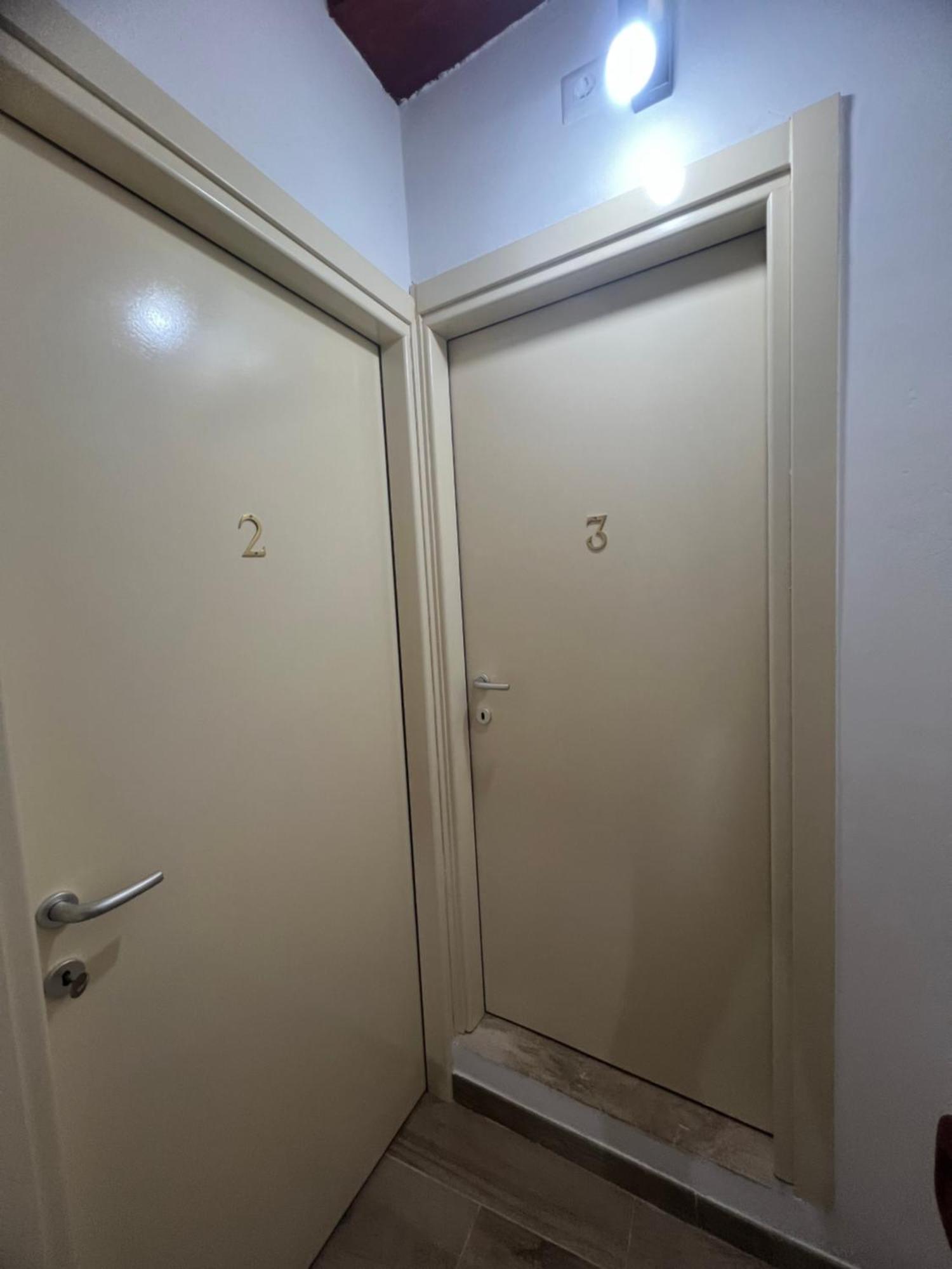 Station Rooms37 Sassari Buitenkant foto